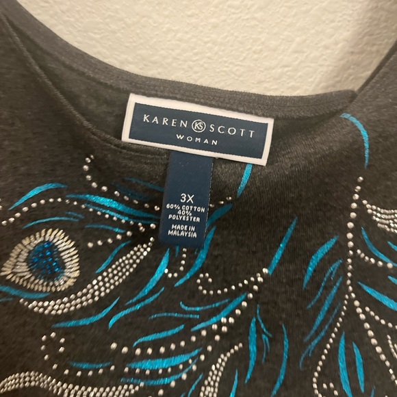 Karen Scott Plus Size 3X Gray Top Peacock Feather Graphic Embellished Bling top - Picture 7 of 15